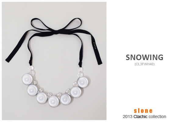 {SOLD OUT} SNOWING